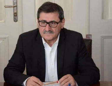 Ευτράπελα στο Δημοτικό Συμβούλιο Πάτρας - Είσαι «τσ@@τσ@@νοπαίχτης» φώναξε ο δήμαρχος σε δημοτικό σύμβουλο